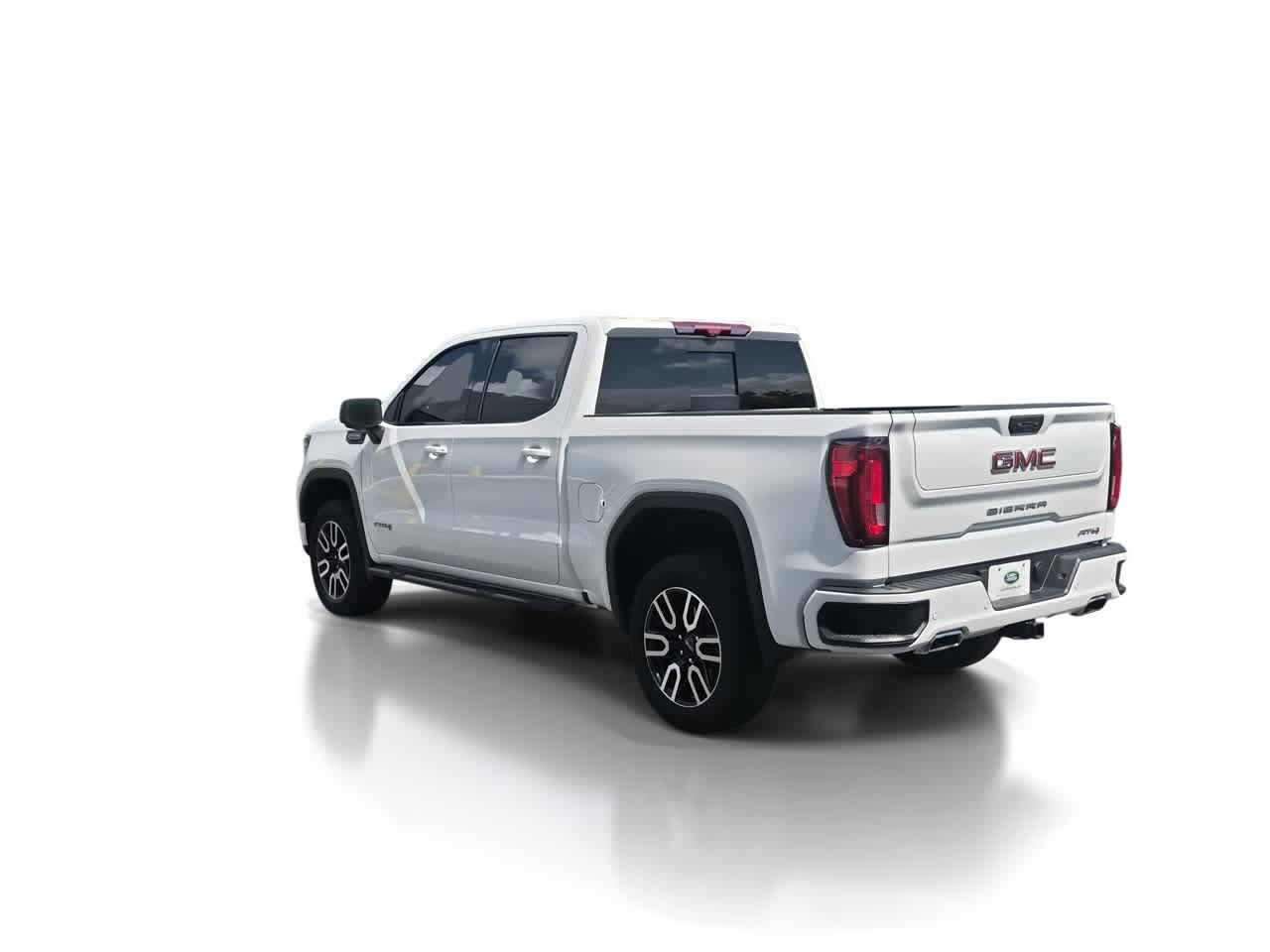 Used 2024 GMC Sierra 1500 AT4 w/ Technology Package AWD/4WD image 6