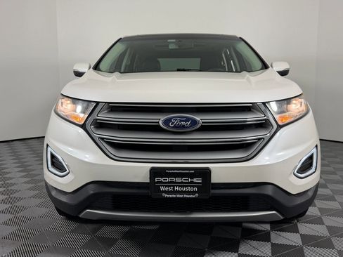 Used 2018 Ford Edge Titanium w/ Equipment Group 301A image 6