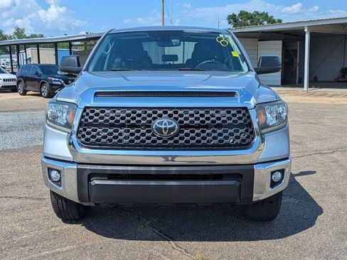 Used 2021 Toyota Tundra SR5 w/ SR5 Leather Package RWD image 9