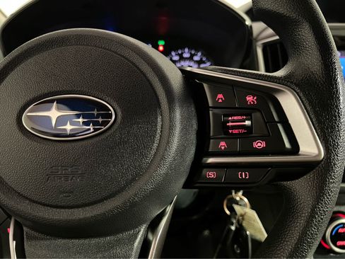 Used 2021 Subaru Crosstrek 2.0i AWD/4WD image 18