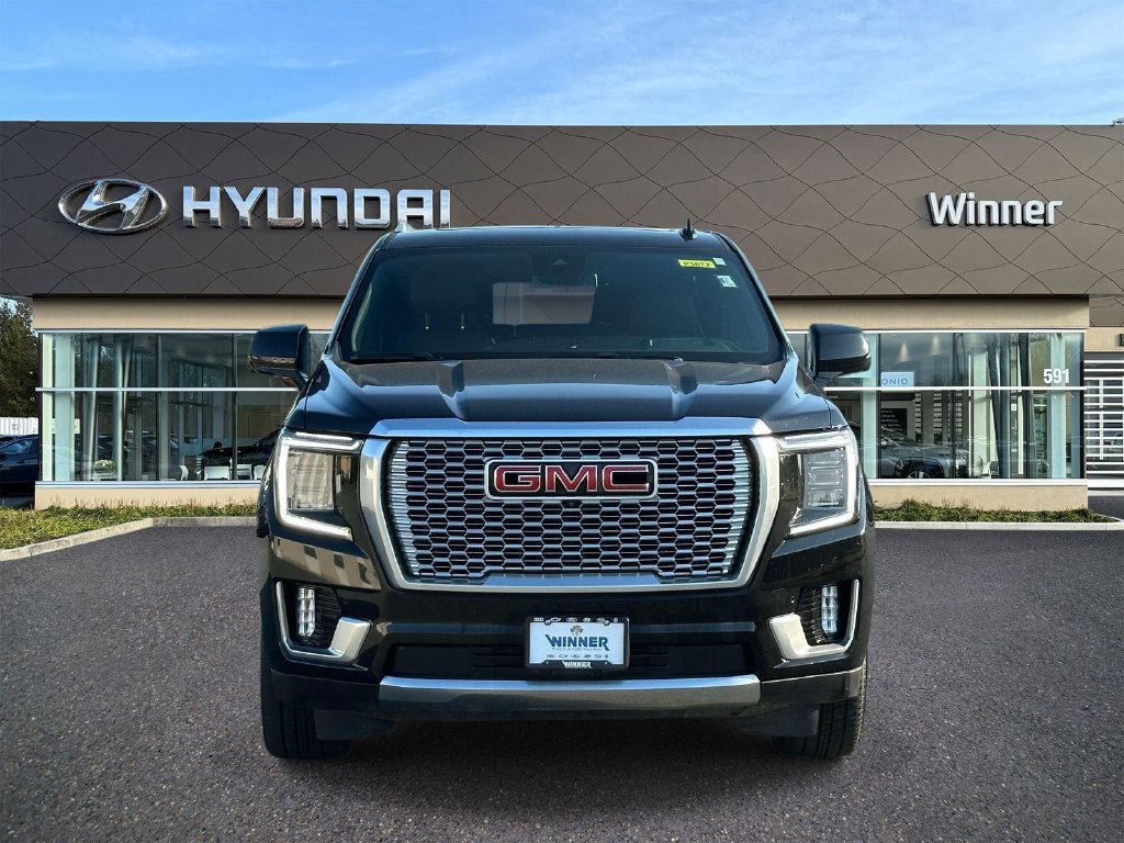 Used 2023 GMC Yukon Denali AWD/4WD image 6