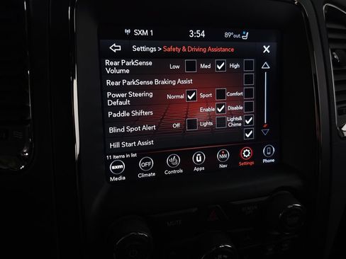 Used 2020 Dodge Durango R/T w/ Technology Group RWD image 28