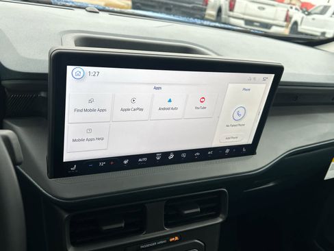 New 2025 Ford Maverick XLT w/ XLT Luxury Package image 44