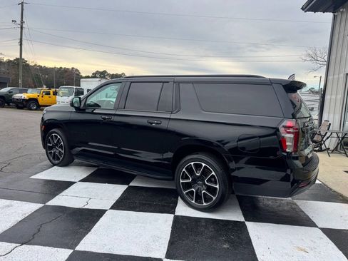 Used 2023 Chevrolet Suburban RST w/ Luxury Package image 7