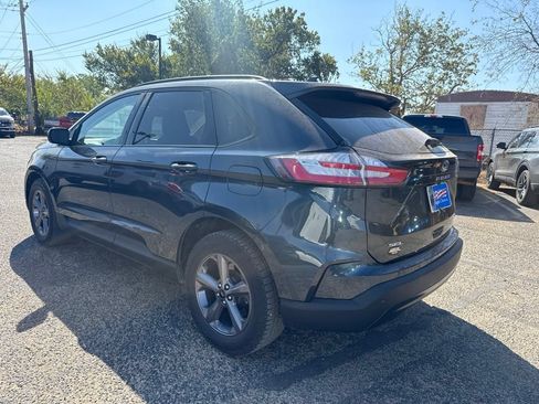 Used 2024 Ford Edge SEL w/ Sport Appearance Package AWD/4WD image 4