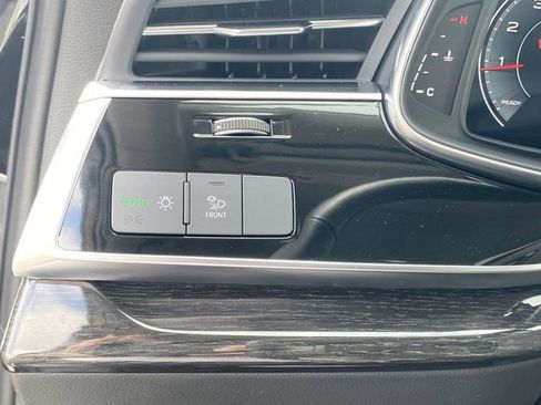 Used 2024 Audi Q7 2.0T Premium Plus image 18