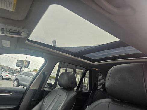 Used 2015 BMW X5 xDrive35i w/ Premium Package image 31