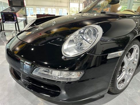 Used 2007 Porsche 911 Cabriolet image 17