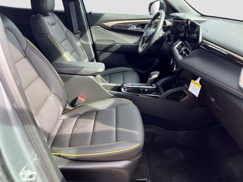 Used 2025 Chevrolet TrailBlazer ACTIV w/ Convenience Package image 27