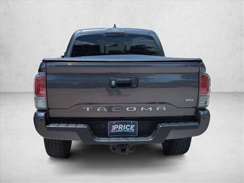 Used 2020 Toyota Tacoma TRD Off-Road w/ Technology Package AWD/4WD image 6