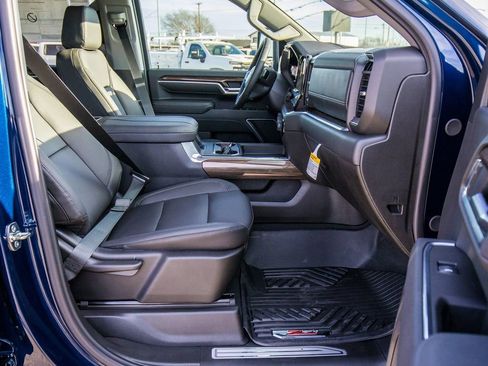 New 2026 Chevrolet Silverado 2500 LT w/ Trail Boss Package image 16