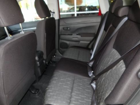 New 2025 Mitsubishi Outlander Sport SE image 14