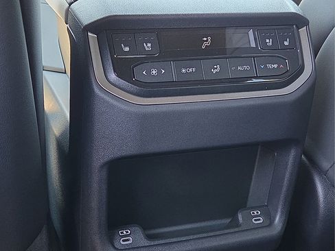 New 2026 Lexus TX 500h AWD image 15