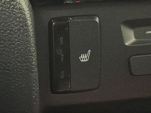 Used 2022 Honda Pilot Touring image 38