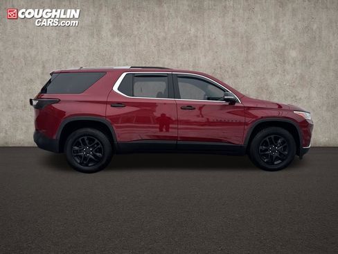 Used 2018 Chevrolet Traverse LT image 6