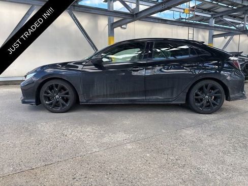 Used 2018 Honda Civic Sport Touring image 3