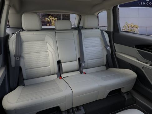 New 2026 Lincoln Nautilus Reserve w/ Jet Appearance Package AWD/4WD image 11