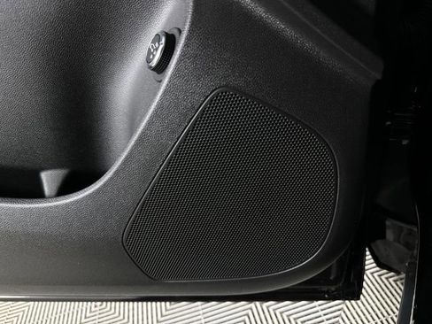 New 2026 Buick Envista Sport Touring w/ Convenience I Package FWD image 25