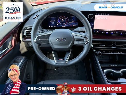 Used 2024 Chevrolet Traverse Z71 AWD/4WD image 16