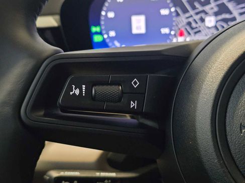 New 2025 Porsche Macan 4S Electric image 32