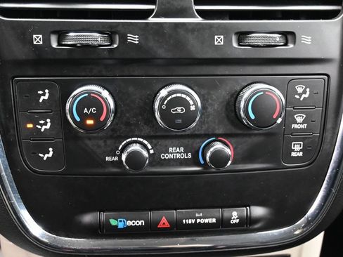 Used 2017 Dodge Grand Caravan SE w/ Power Window Group image 24