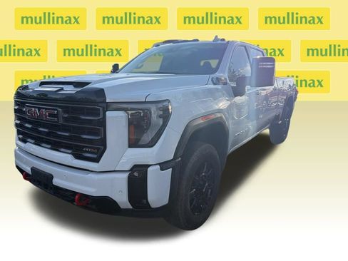 Used 2025 GMC Sierra 2500 AT4 AWD/4WD image 29