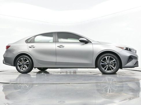 Used 2023 Kia Forte LXS FWD image 38