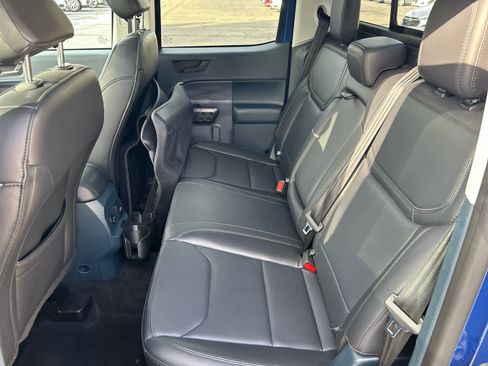 Used 2024 Ford Maverick Lariat w/ Black Appearance Package image 22