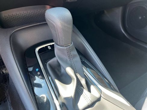 Used 2025 Toyota Corolla LE FWD image 36