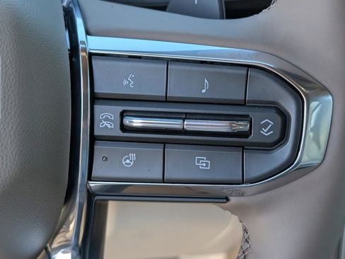 New 2026 GMC Yukon XL Denali w/ LPO, Floor Liner Package image 20