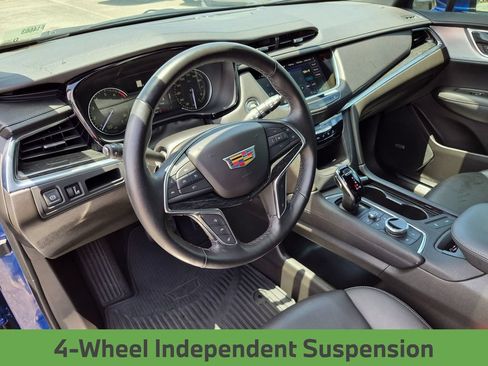 Used 2023 Cadillac XT5 Premium Luxury FWD image 33