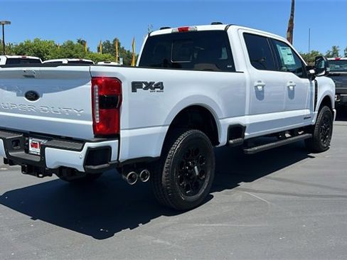 New 2025 Ford F250 XLT w/ Black Appearance Package image 4
