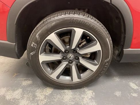 Used 2024 Honda Pilot Touring image 32