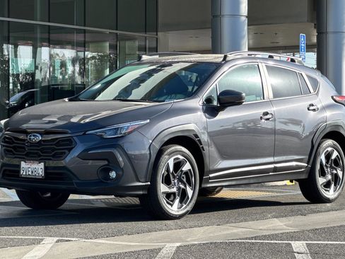 Certified 2025 Subaru Crosstrek 2.5i Limited w/ Crosstrek Mirror Package image 10