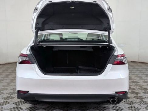 Used 2023 Toyota Camry XLE w/ Cold Weather Package image 6