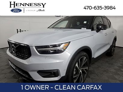Used 2022 Volvo XC40 T4 R-Design