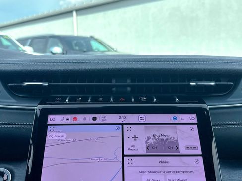 Used 2025 Jeep Grand Cherokee L Limited image 31