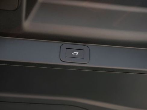 New 2026 Land Rover Range Rover SE AWD/4WD image 68