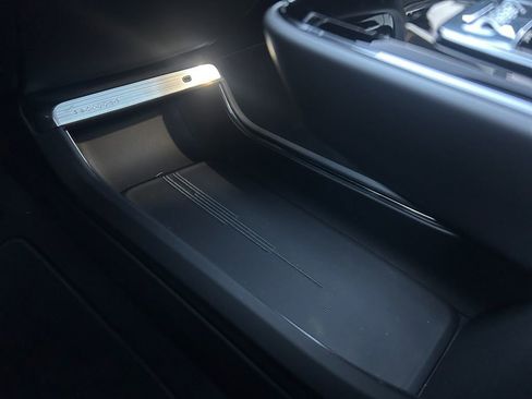 Used 2025 Cadillac Lyriq Sport image 37