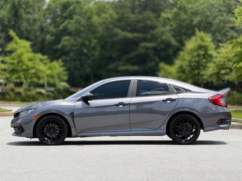 Used 2019 Honda Civic Sport image 9
