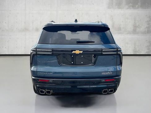 New 2026 Chevrolet Traverse High Country w/ LPO, Floor Liner Package image 6