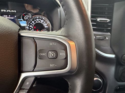 Used 2024 RAM 1500 Big Horn AWD/4WD image 22