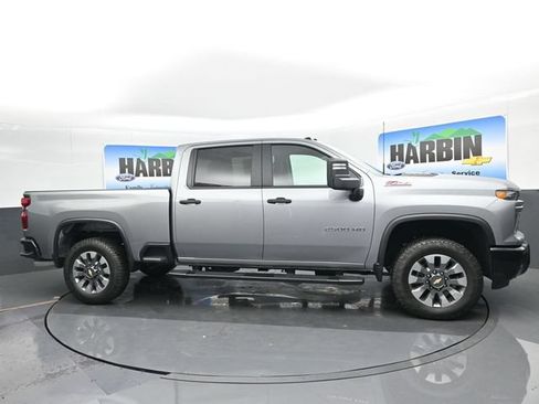 New 2026 Chevrolet Silverado 2500 Custom w/ Custom Value Package AWD/4WD image 7