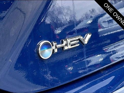 Used 2025 Toyota Camry SE image 23