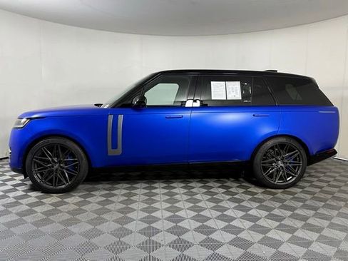 New 2025 Land Rover Range Rover Long Wheelbase SE AWD/4WD image 3