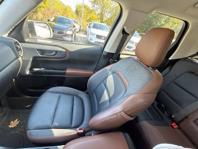 Used 2023 Ford Bronco Sport Outer Banks AWD/4WD image 10