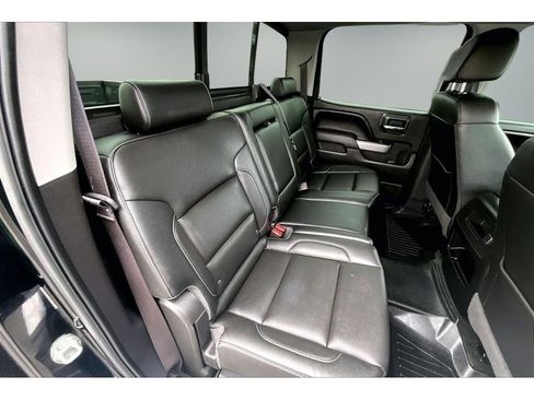 Used 2017 Chevrolet Silverado 1500 LTZ image 22