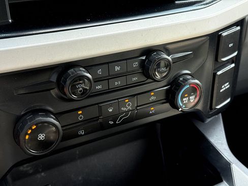 Used 2024 Ford F250 XLT w/ FX4 Off-Road Package AWD/4WD image 25