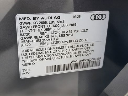 Certified 2025 Audi Q5 e Premium Plus w/ Premium Plus Package image 27