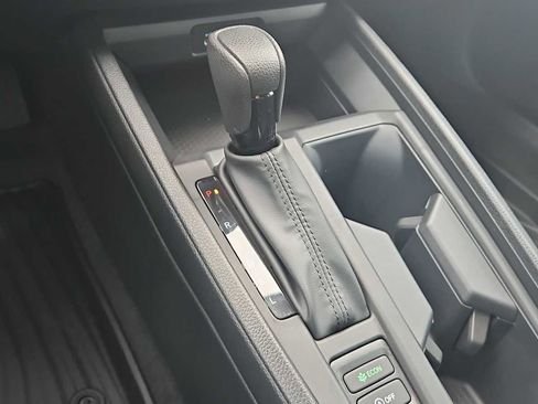 Certified 2023 Honda Accord EX image 21